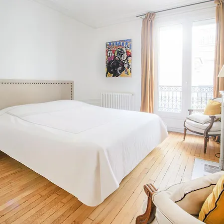 Appartement D'Une Chambre Pres De Montmartre Paris Exterior photo