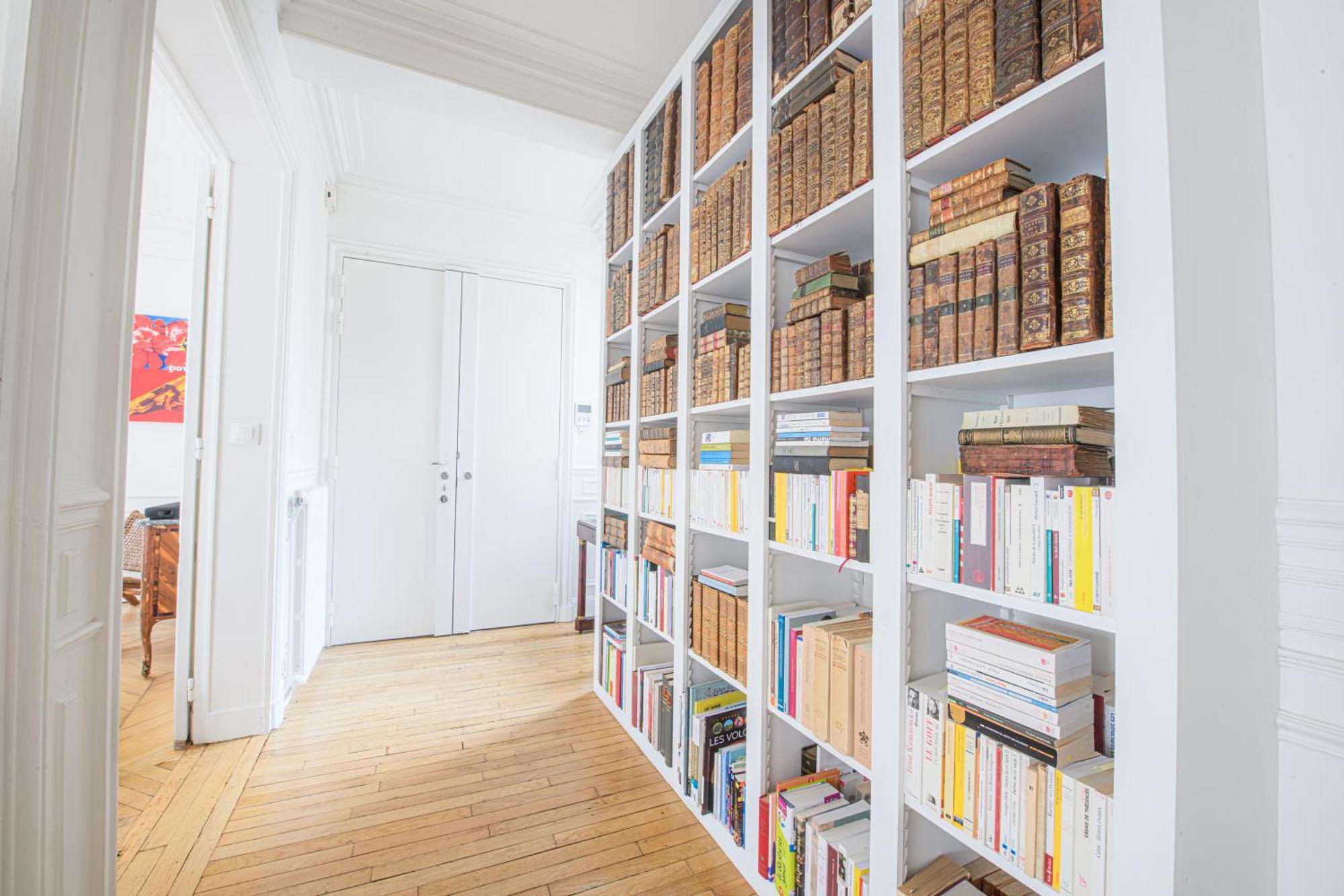 Appartement D'une Pres De Montmartre